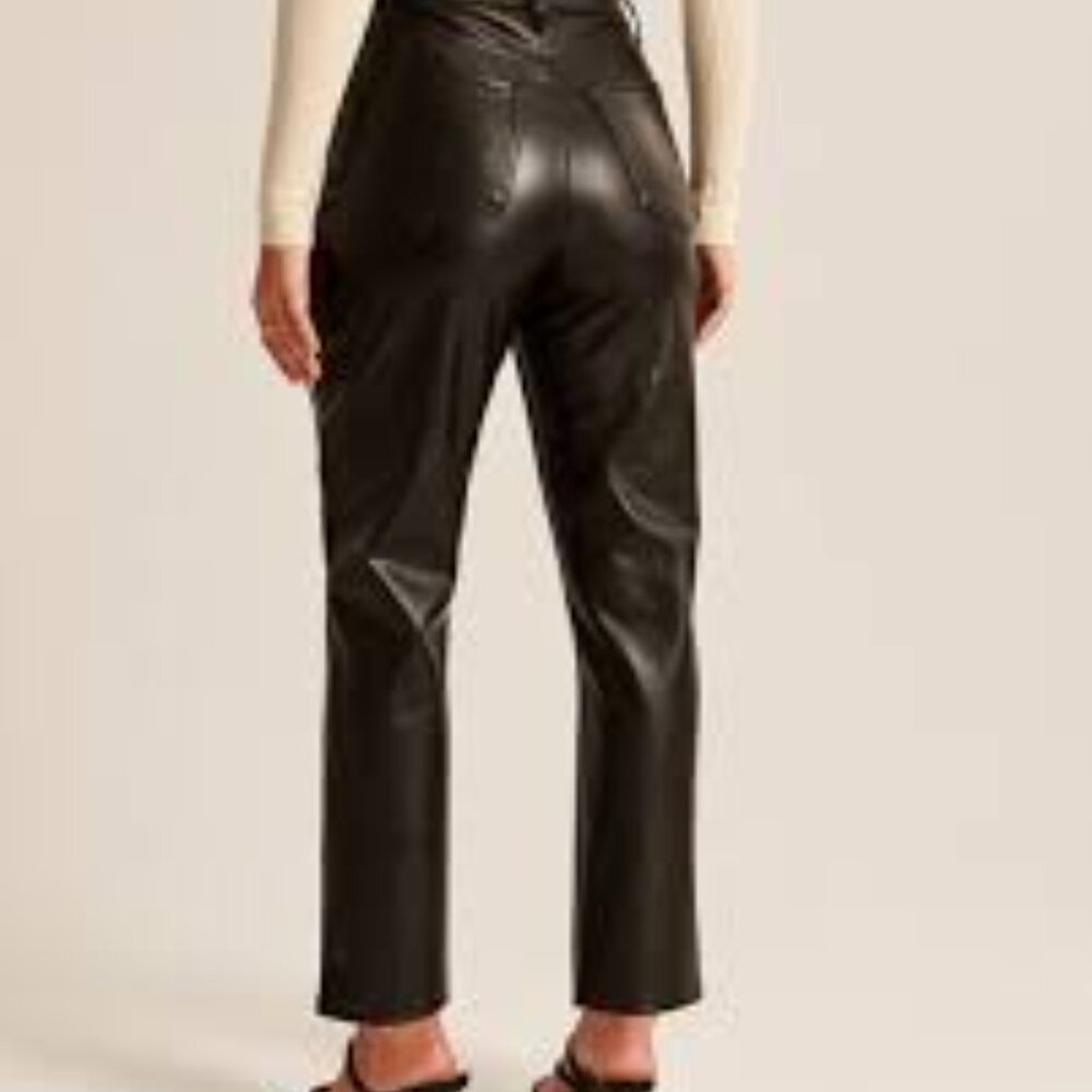 Abercrombie & Fitch Black High-Rise Pants - Picture 2 of 7
